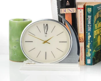 Molnija Vostok-1 space flight commemoration table clock, from January 1966 - with box &passport!