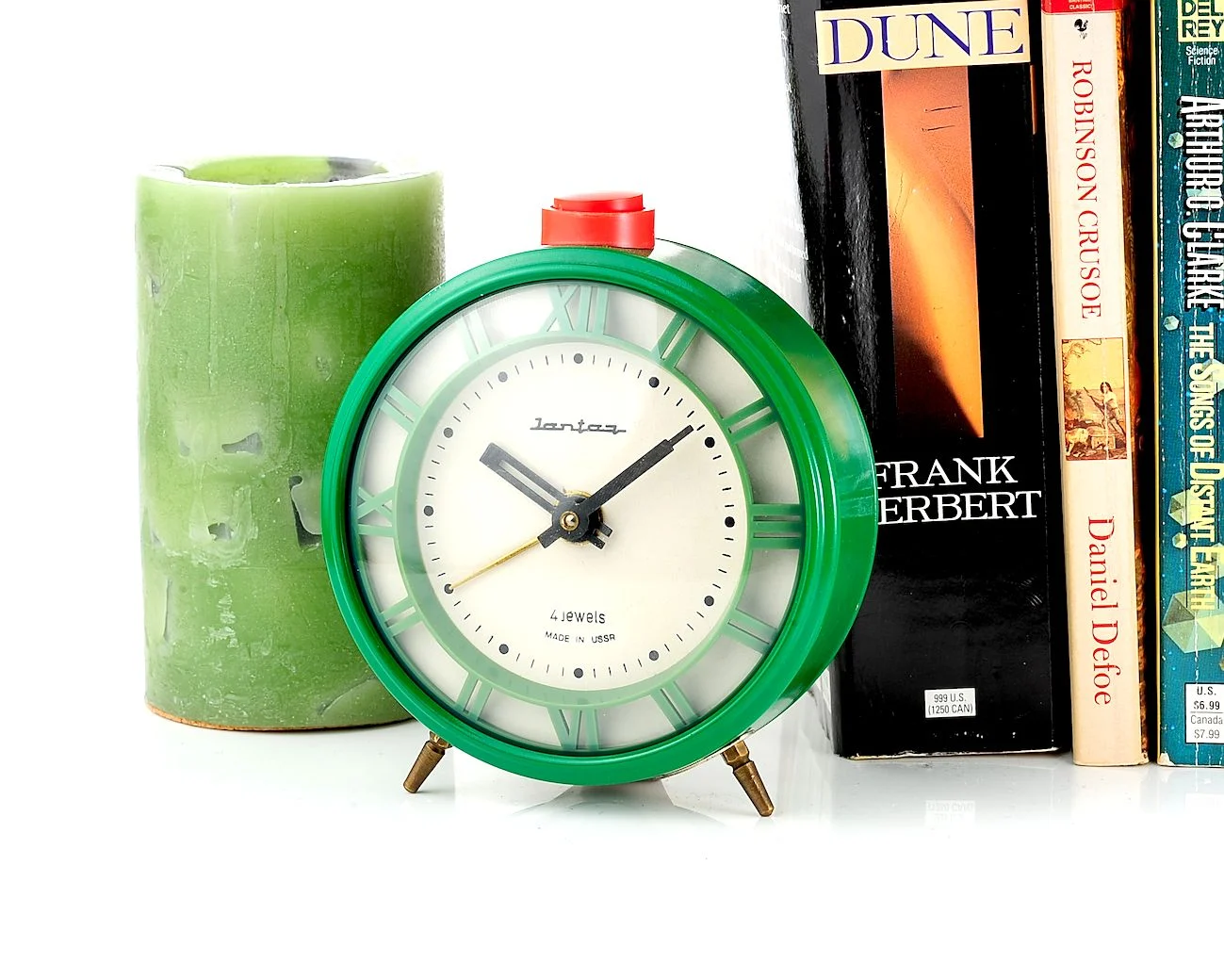 Yantar(or Jantar) vintage Soviet mechanical alarm clock - green, 4.25 inches diameter