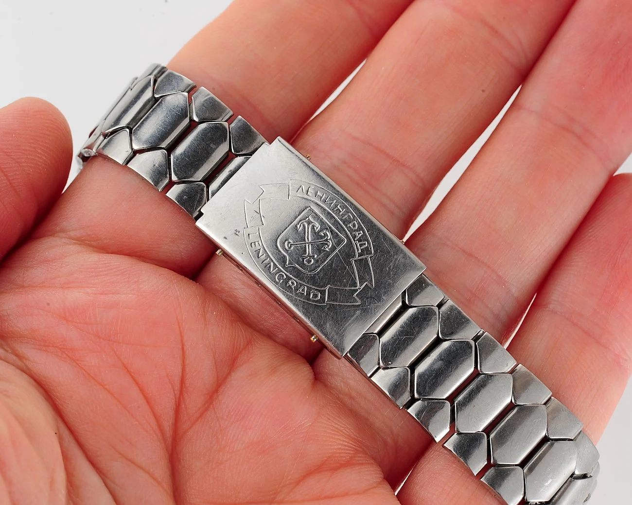 Vintage Soviet stainless steel 18mm watch bracelet with Leningrad buckle