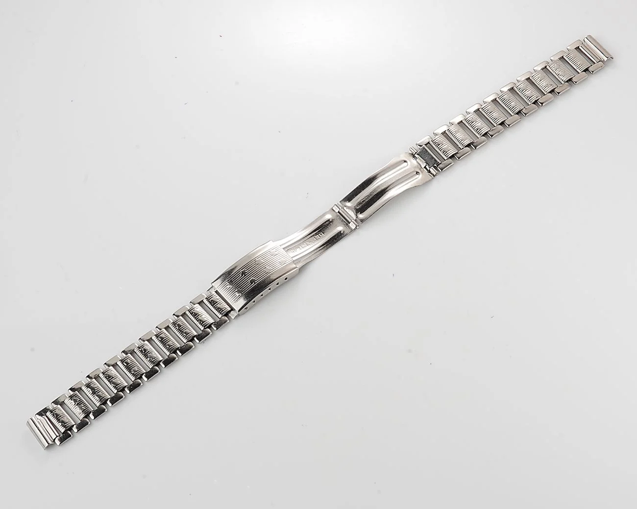 Vintage Soviet ornate stainless steel 14mm watch bracelet - like new!