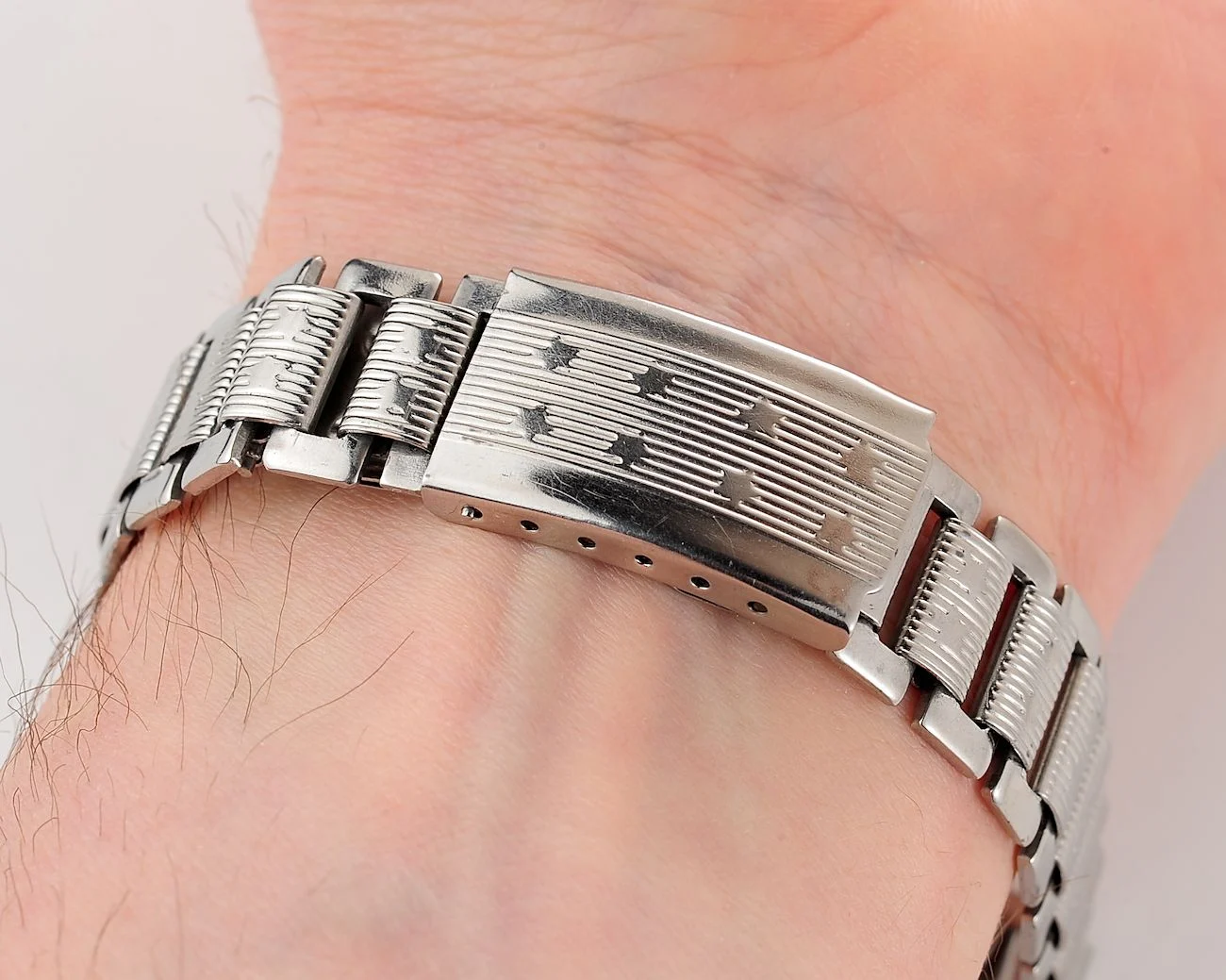 Vintage Soviet ornate stainless steel 14mm watch bracelet - like new!