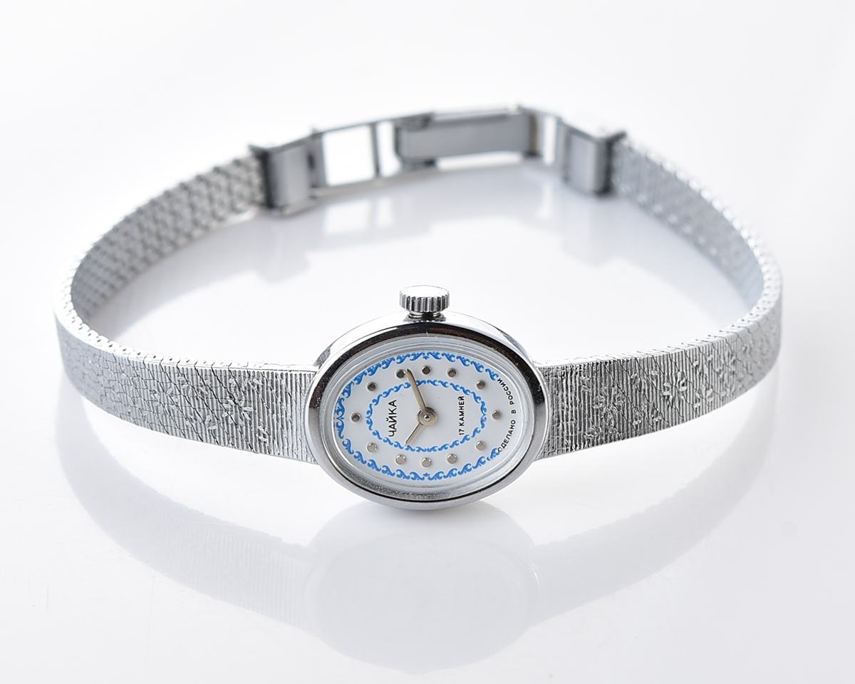 CHAIKA vintage wristwatch for ladies