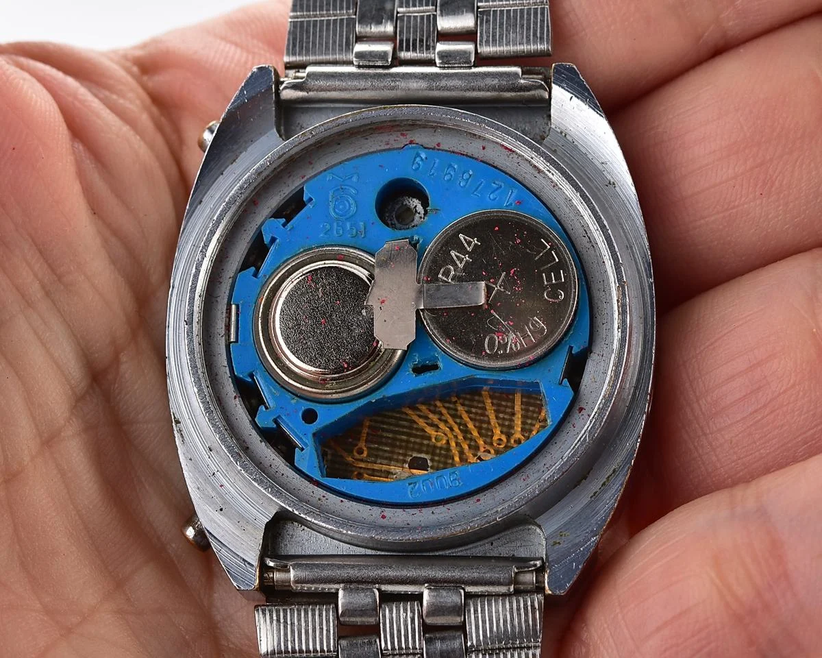 First Red LED Digital Vintage USSR Wristwatch Electronika E-1 Pulsar!