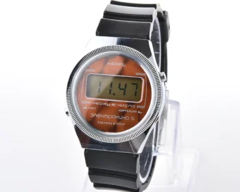 Vintage USSR digital wristwatch Electronika-5