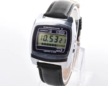 Large vintage USSR digital watch Electronika 5