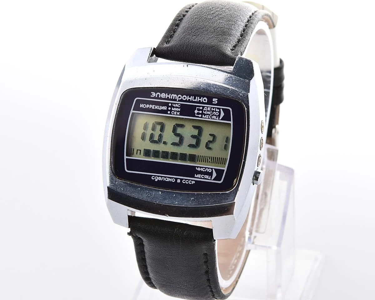 Large vintage USSR digital watch Electronika 5