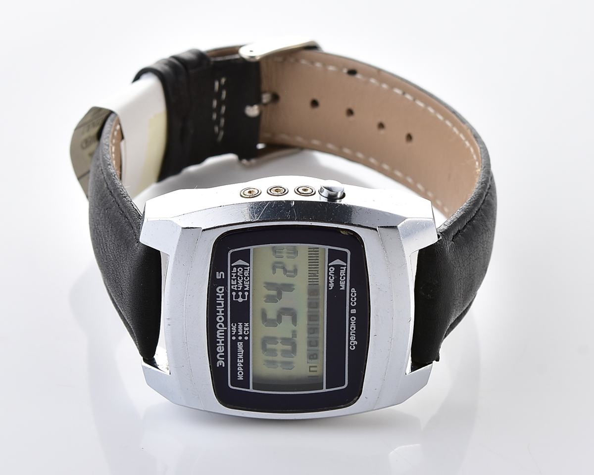 Large vintage USSR digital watch Electronika 5
