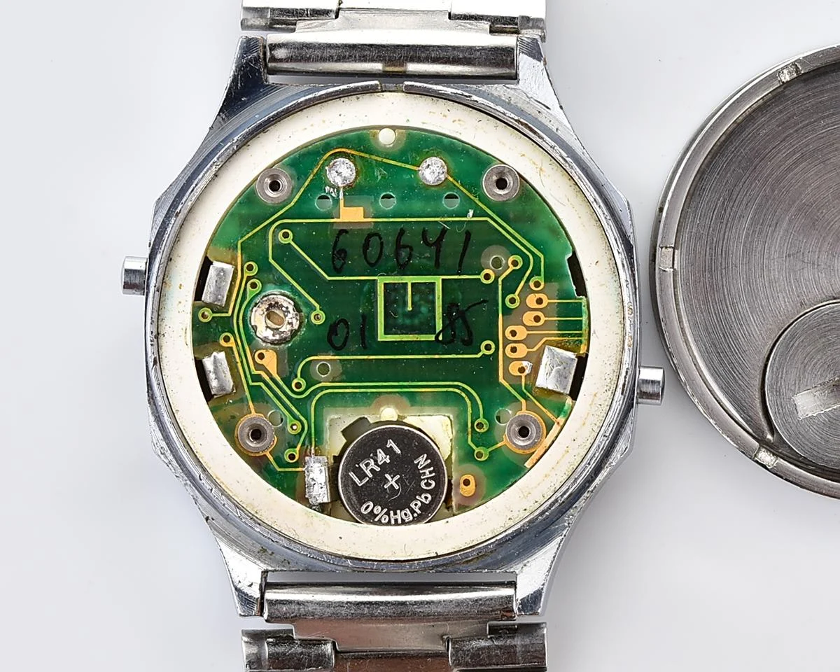 Vintage USSR digital watch Electronika 5 with stainless steel bracelet