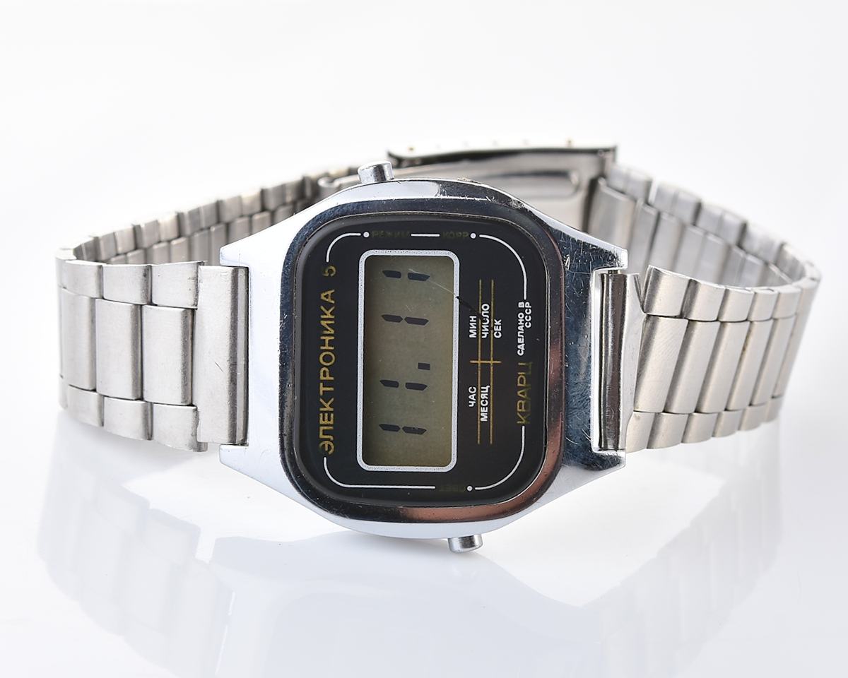 Vintage USSR digital watch Electronika 5