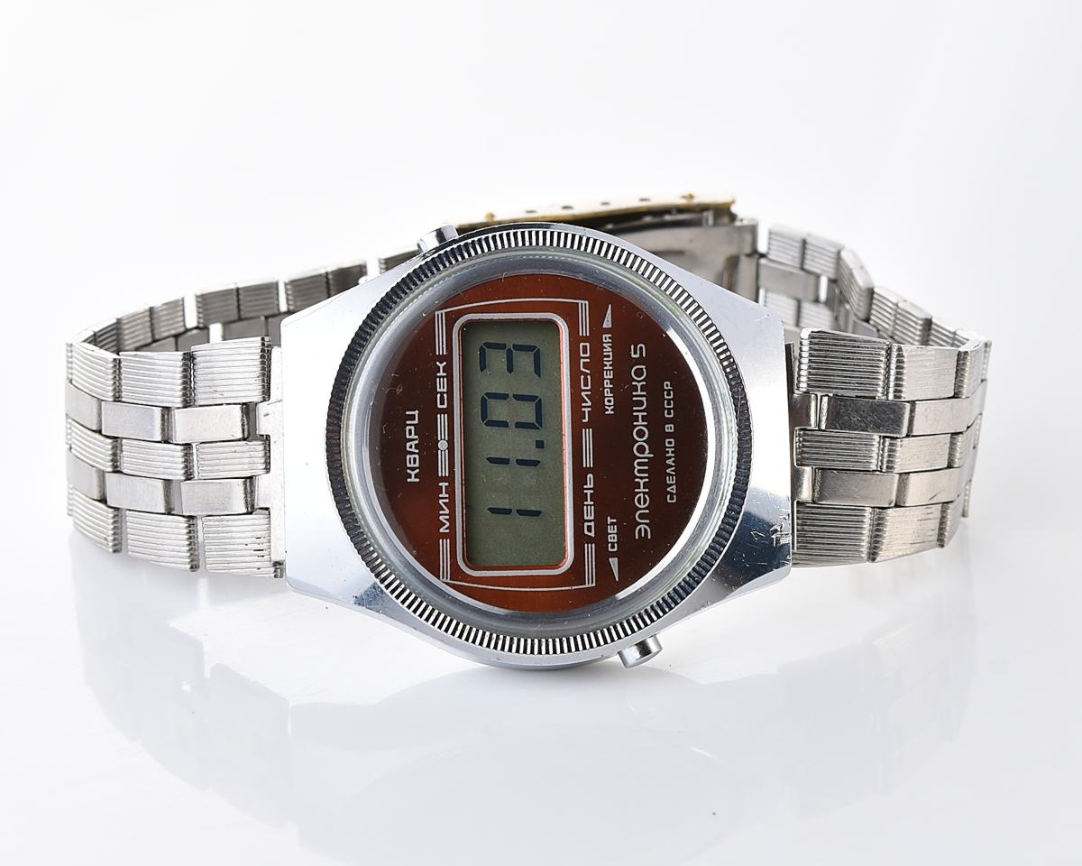 Vintage USSR digital watch Electronika 5