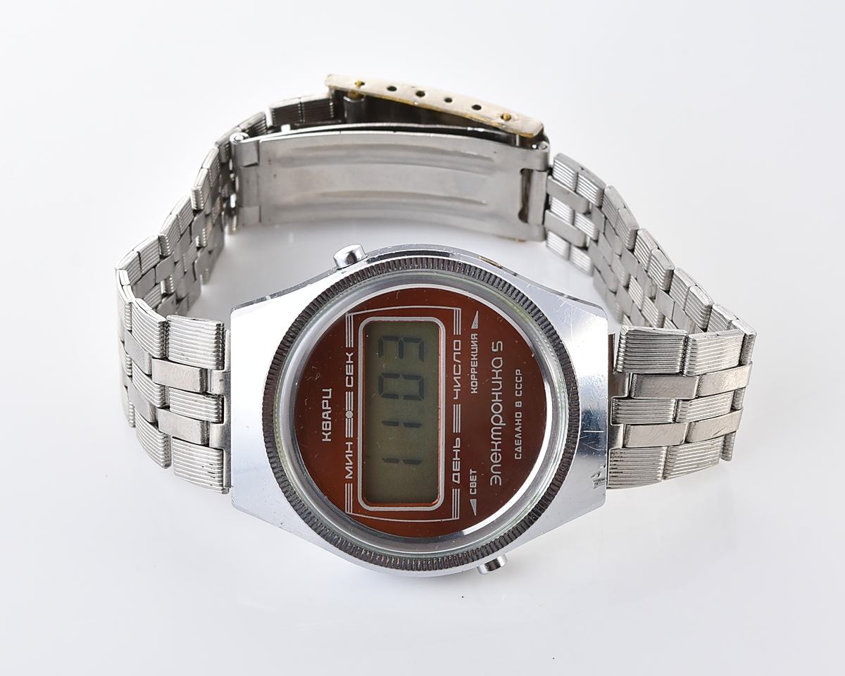 Vintage USSR digital watch Electronika 5