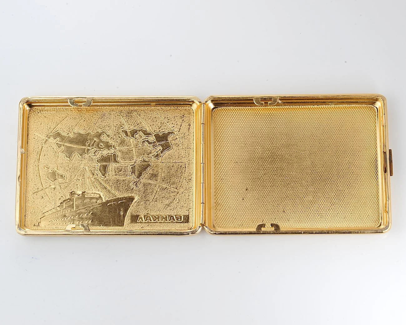 GIFT SHOP cigar case ship 19592-SCS_2278