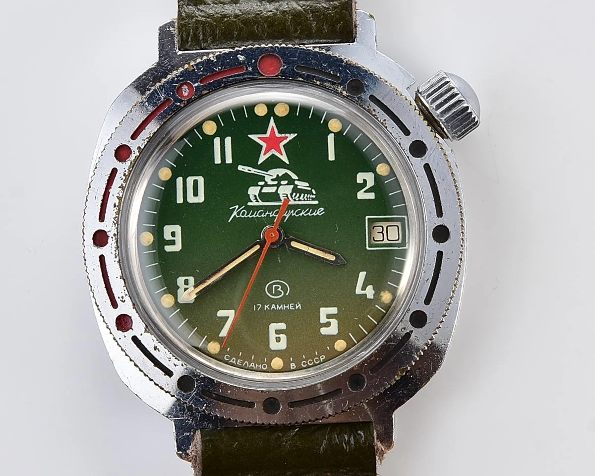 Vostok Commander's mechanical wristwatch - Komandirskie Tank!