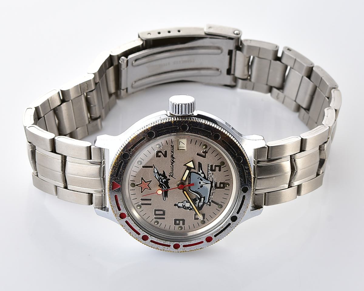 Vostok Amphibia with self-winding mechanical movement feat. Admiral Kuznetsov aircraft carrier