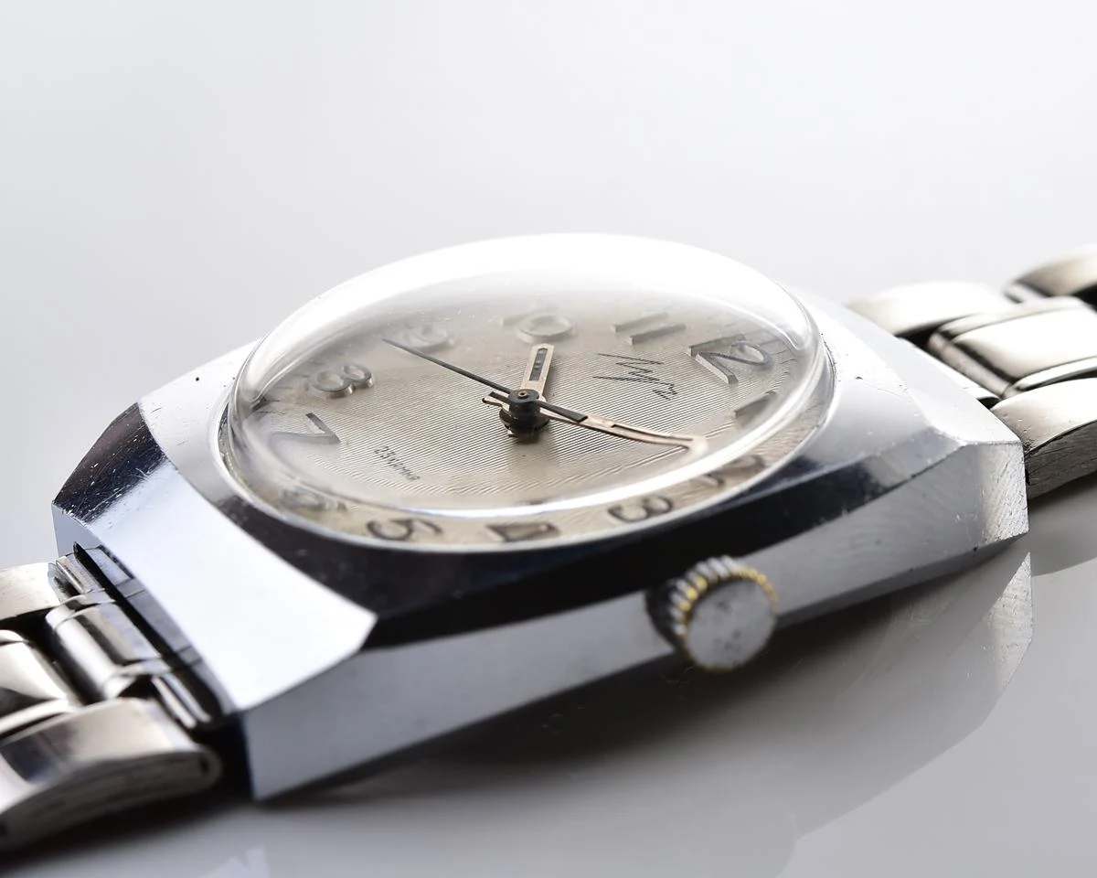 Soviet vintage mechanical watch Luch