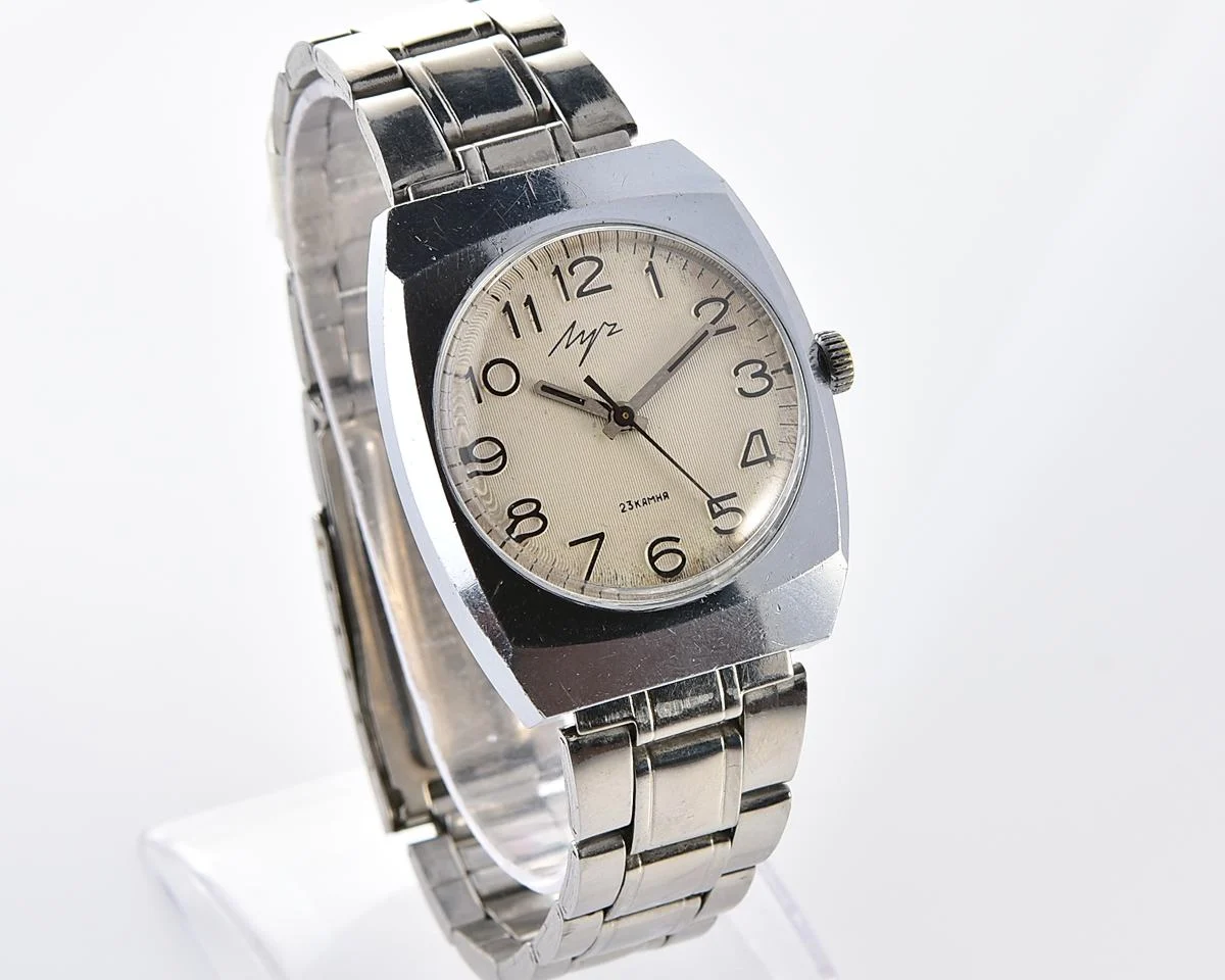Soviet vintage mechanical watch Luch