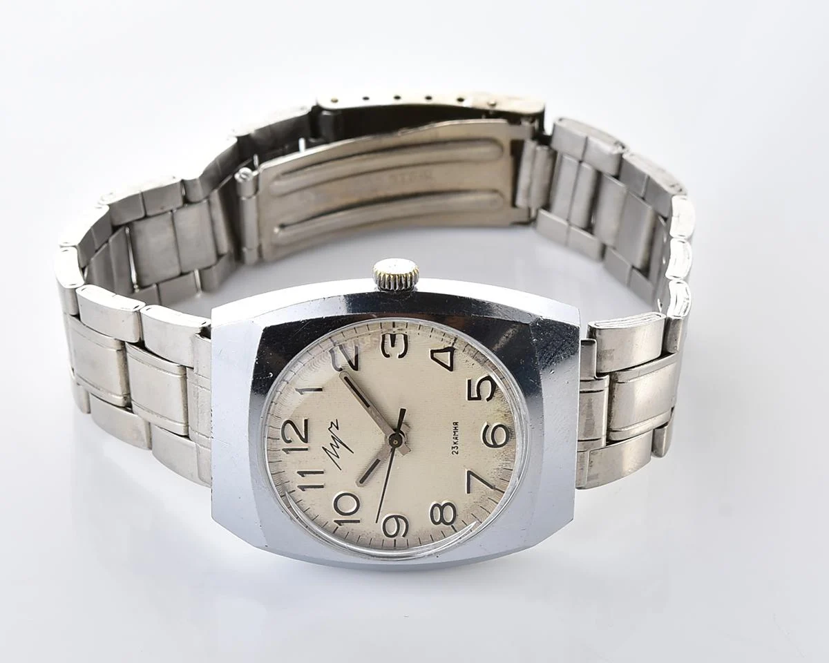 Soviet vintage mechanical watch Luch