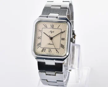Soviet LUCH wristwatch with quartz movement