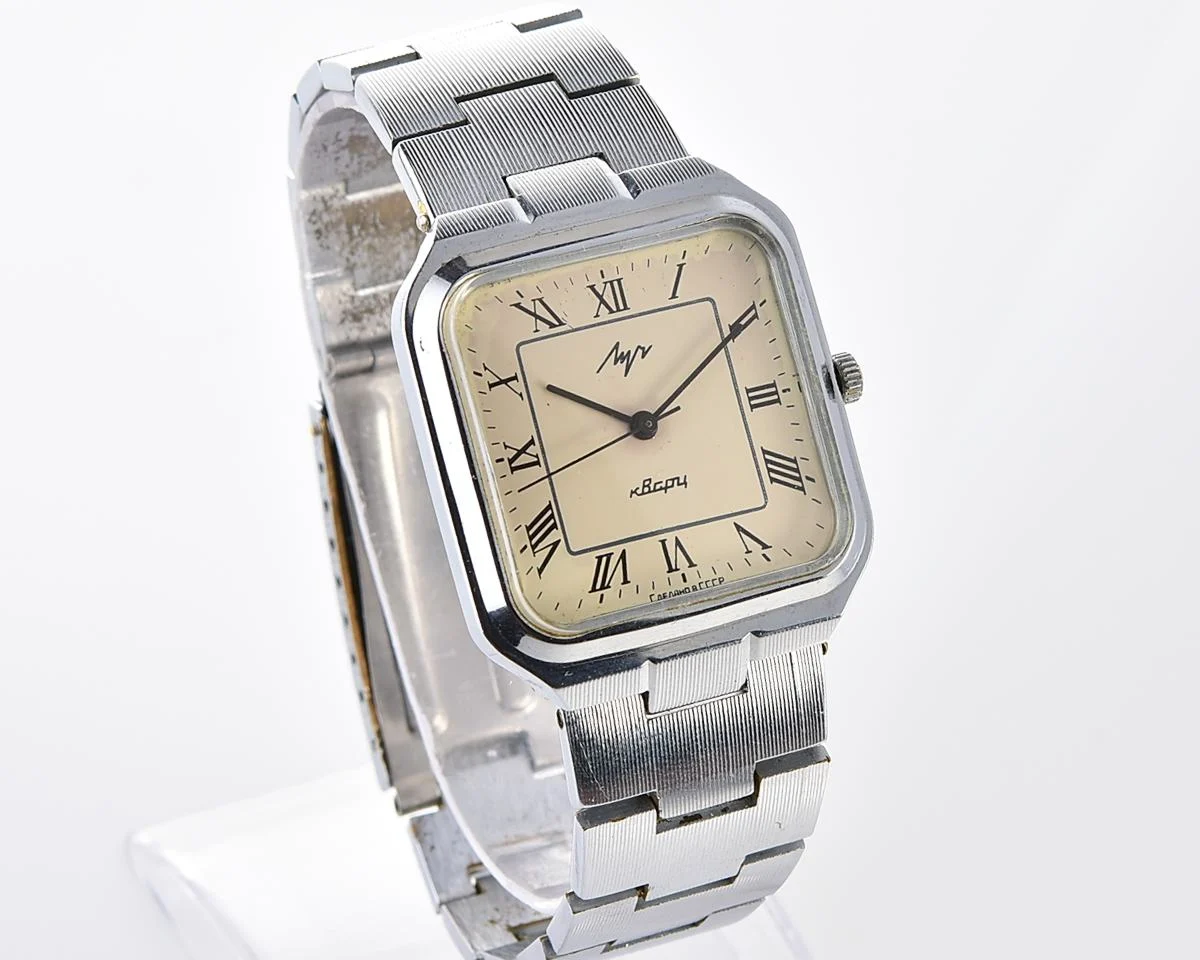 Soviet LUCH wristwatch with quartz movement