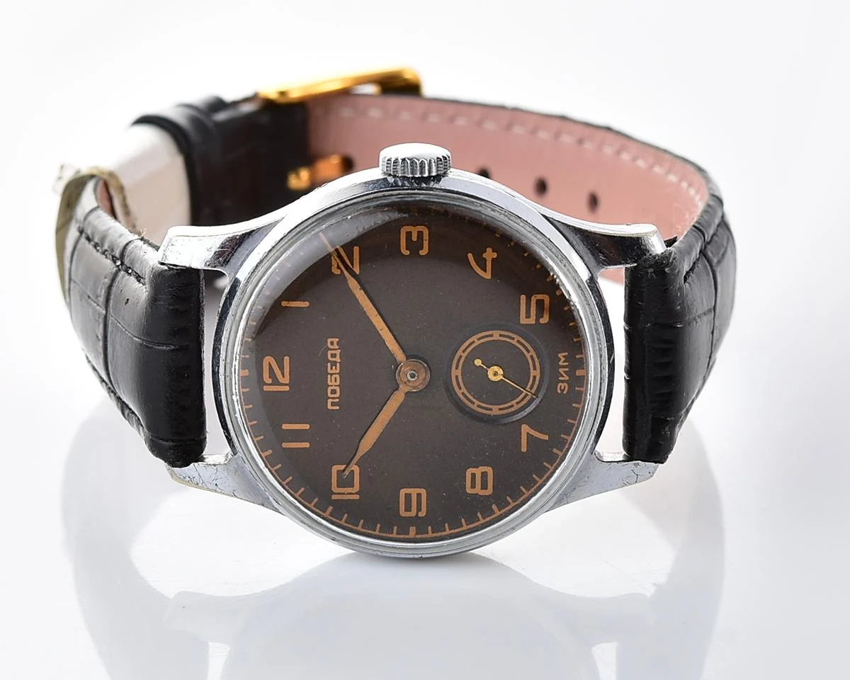 Vintage Soviet mechanical watch Pobeda, ZiM factory, the 4th quarter of 1957