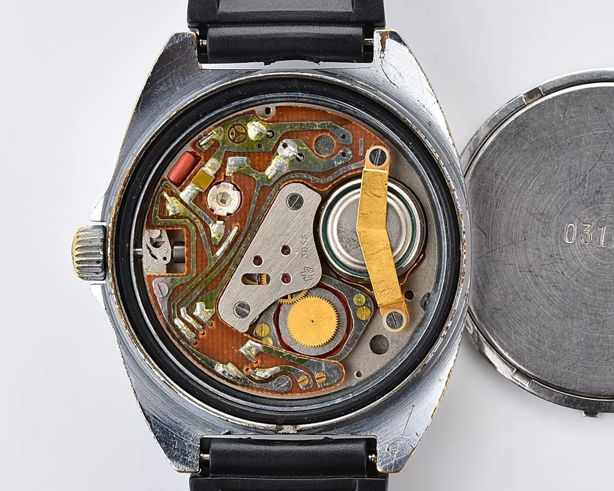 Large soviet POLJOT watch with automatic quartz movement