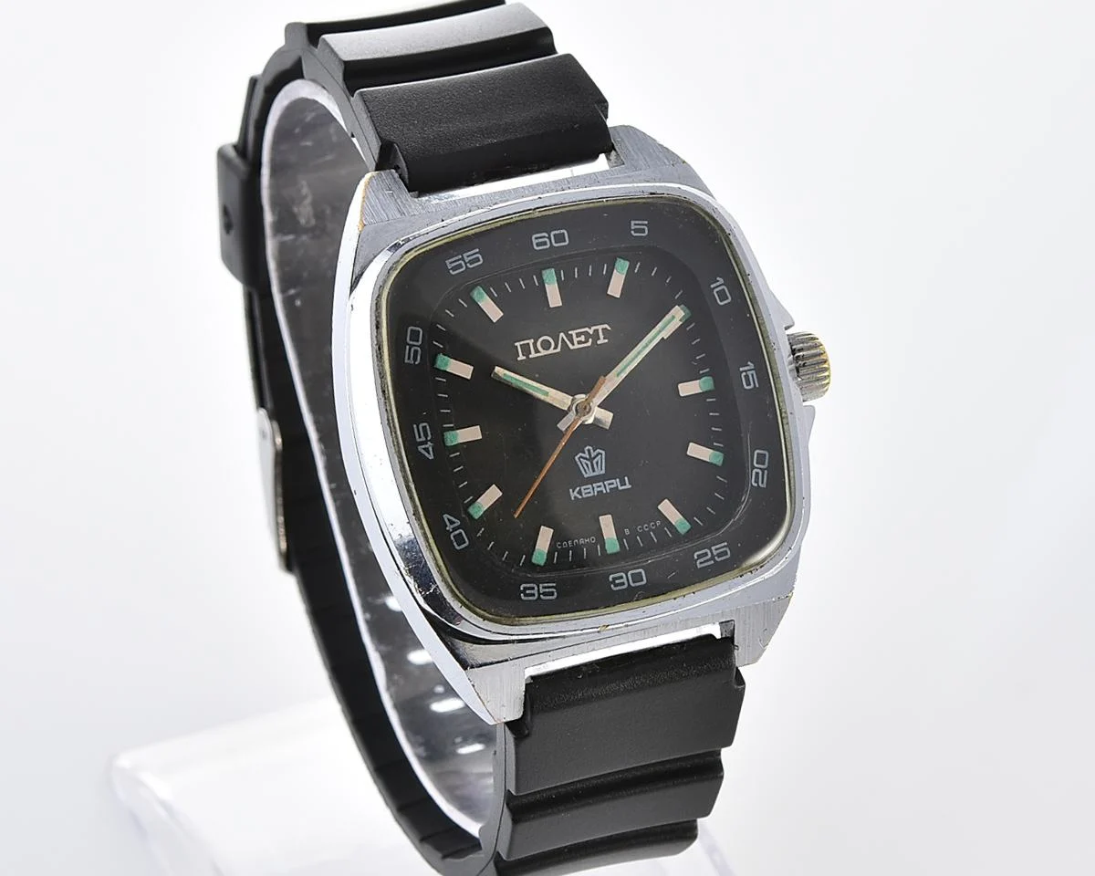 Large soviet POLJOT watch with automatic quartz movement