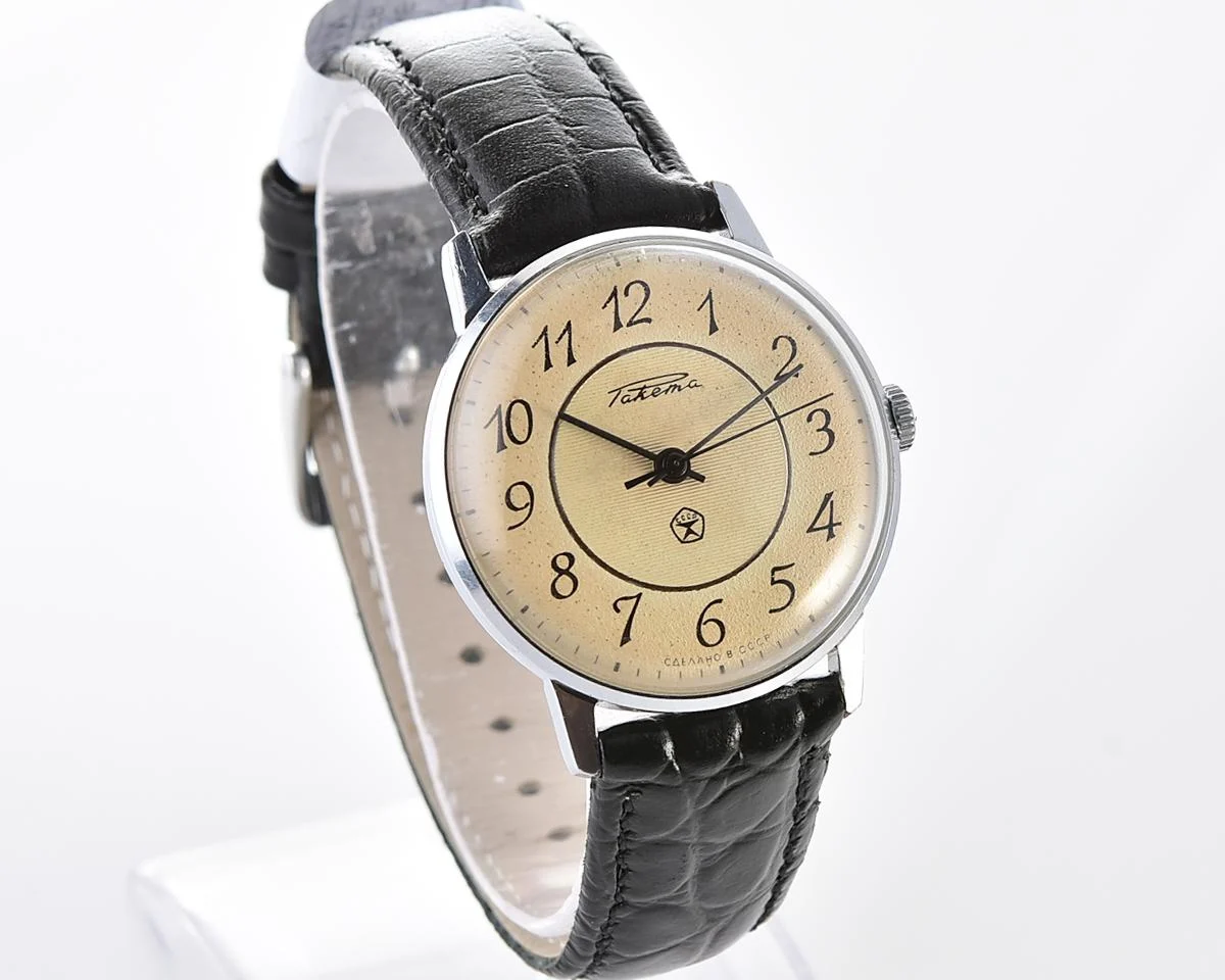 Soviet Raketa elegant vintage mechanical wristwatch