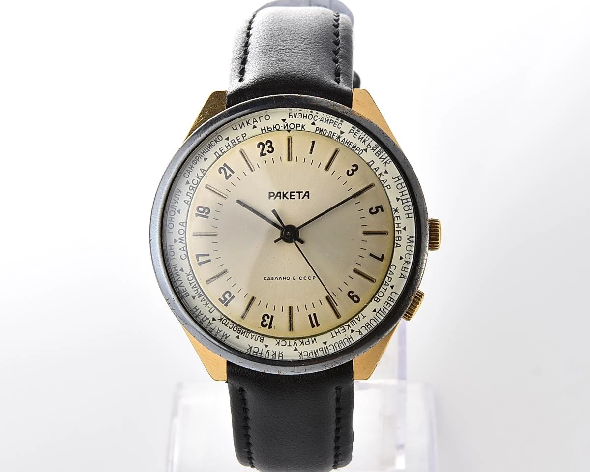 Vintage Soviet Raketa World Traveler (Goroda) wristwatch with 24 hours 2623.H mechanical movement