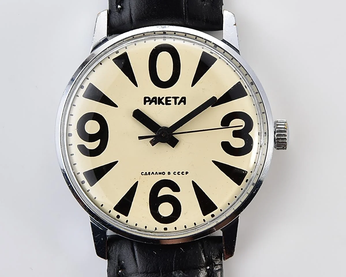 Vintage Soviet Raketa "big zero" - the illusive smaller version!