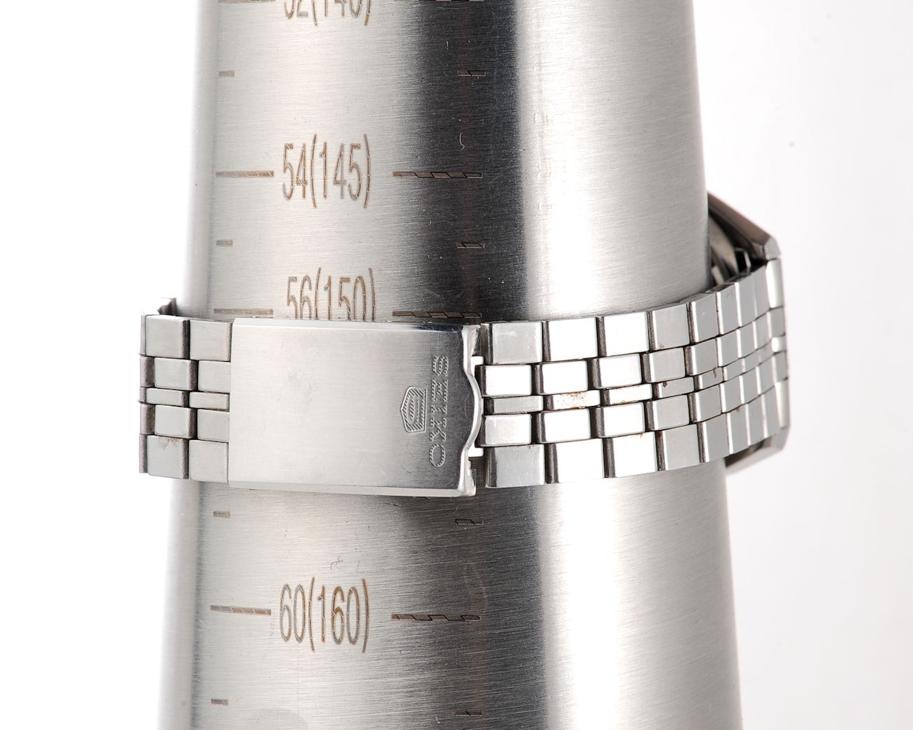Vintage Seiko 5 DX (Deluxe) – Silver Sunburst Day-Date from November 1967