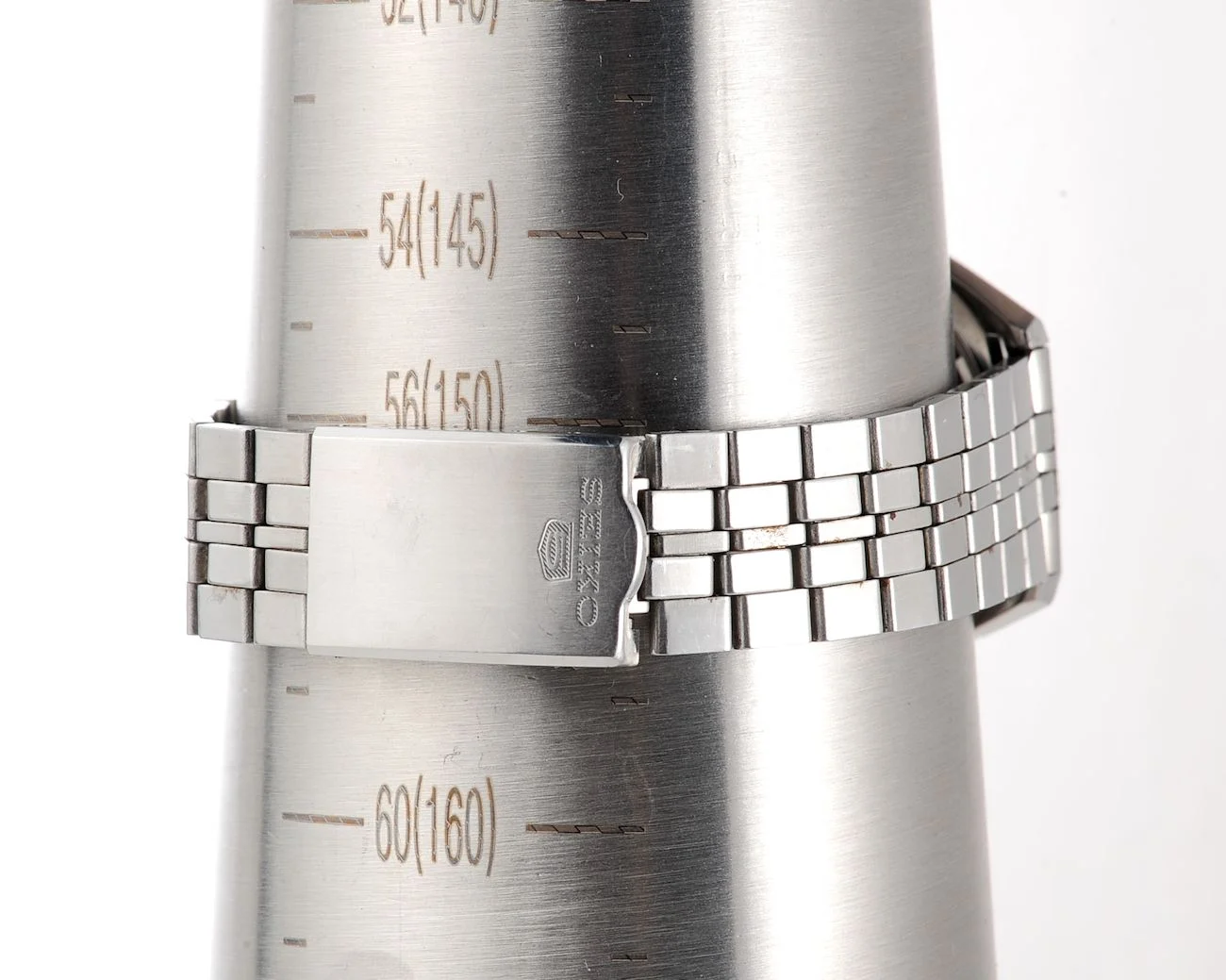 Vintage Seiko 5 DX (Deluxe) – Silver Sunburst Day-Date from November 1967
