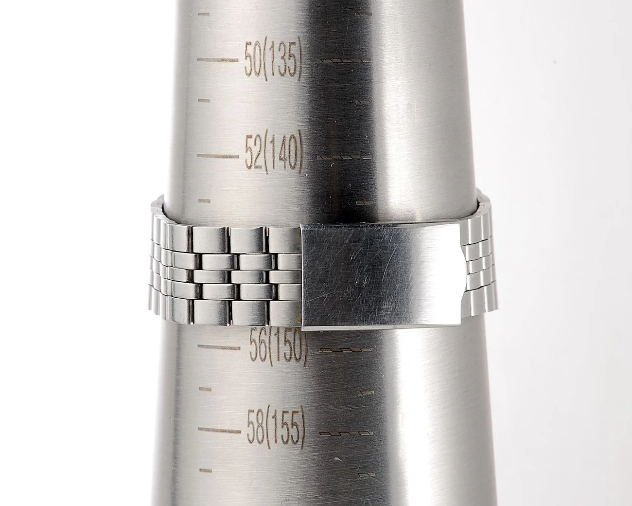 Vintage Seiko 5 – Silver Sunburst Day-Date Automatic from December 1967