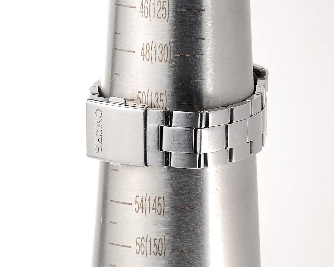 Seiko "Radio Wave Control" Solar JDM Exclusive - light-powered watch with automatic atomic time synchronization