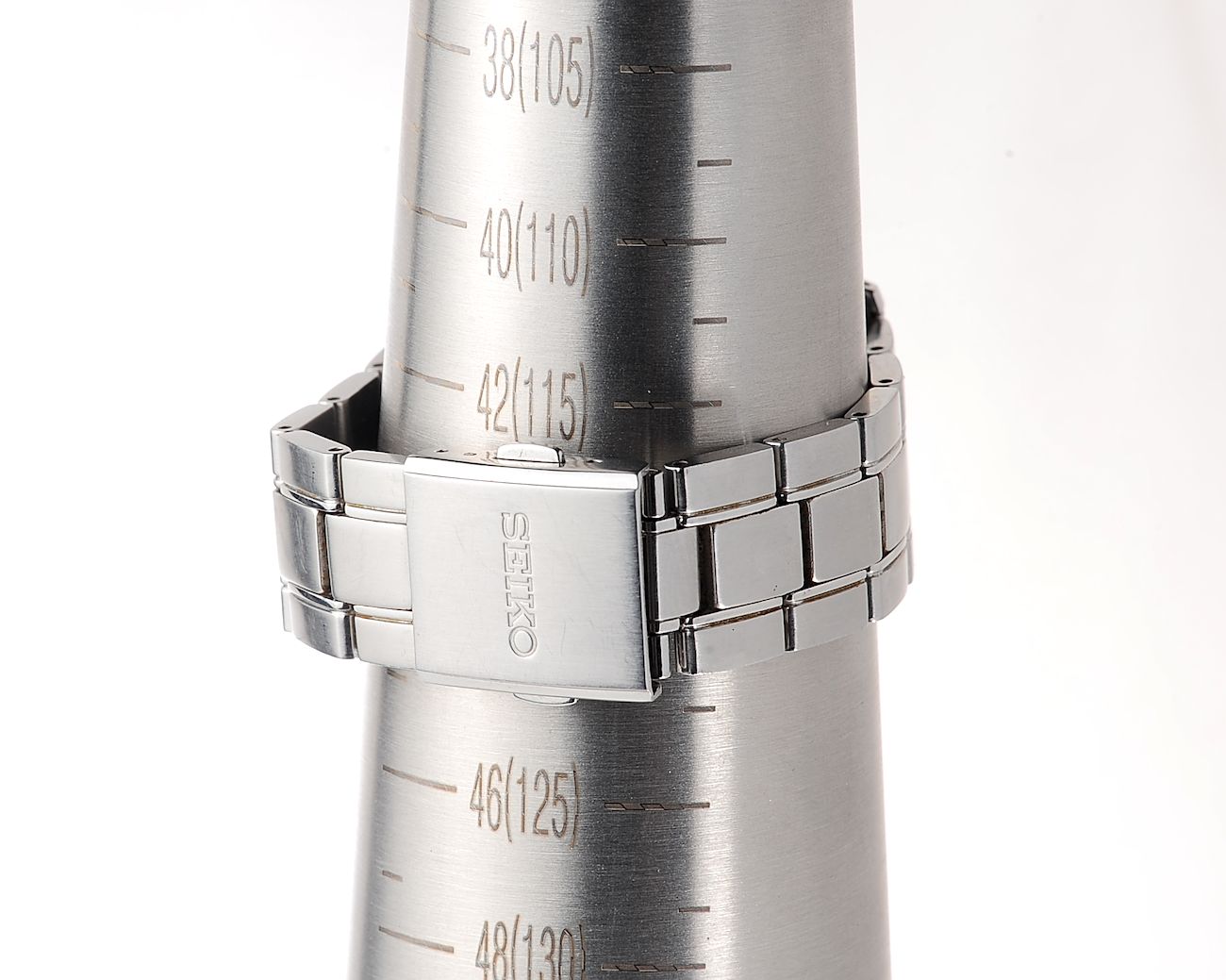 Seiko "Radio Wave Control" Solar JDM Exclusive - light-powered watch with automatic atomic time synchronization