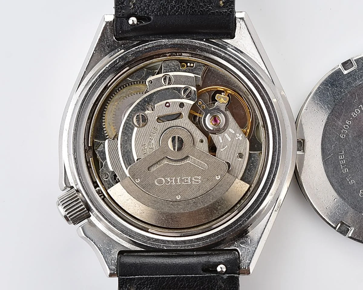 Vintage Seiko SilverWave – Black Sunburst Day-Date Automatic from July 1978