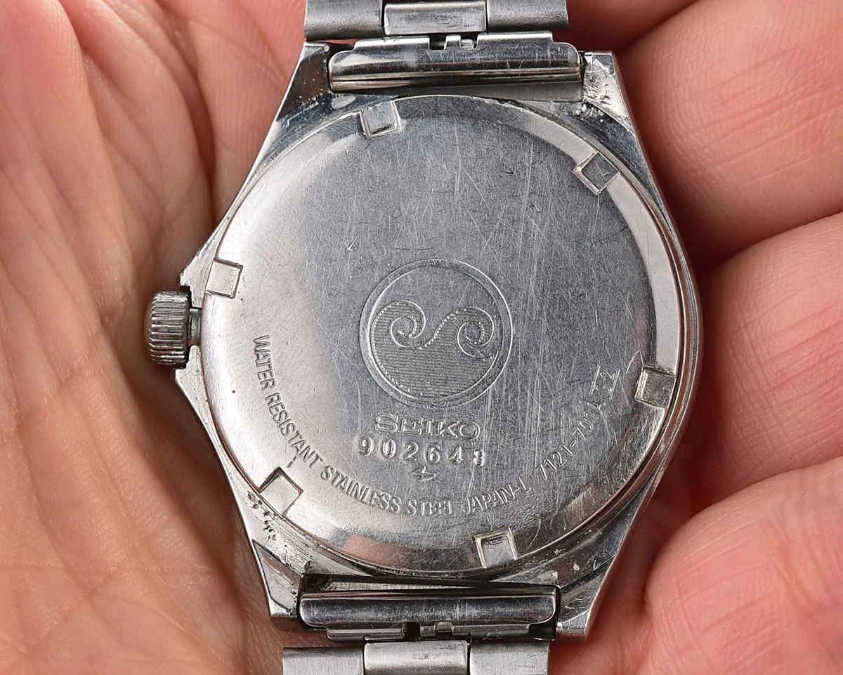 Vintage Seiko Quartz SilverWave – Deep Blue Sunburst from October 1979