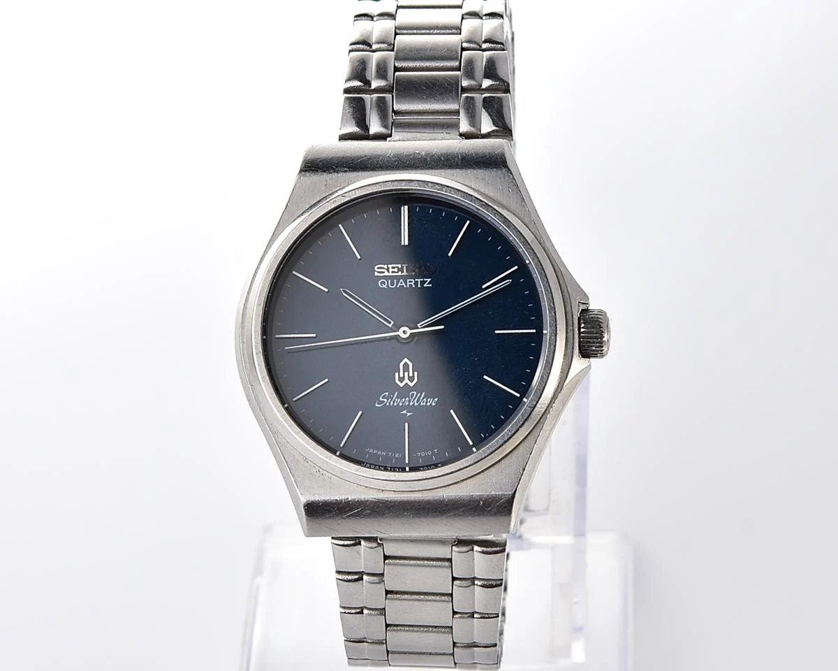Vintage Seiko Quartz SilverWave – Deep Blue Sunburst from October 1979