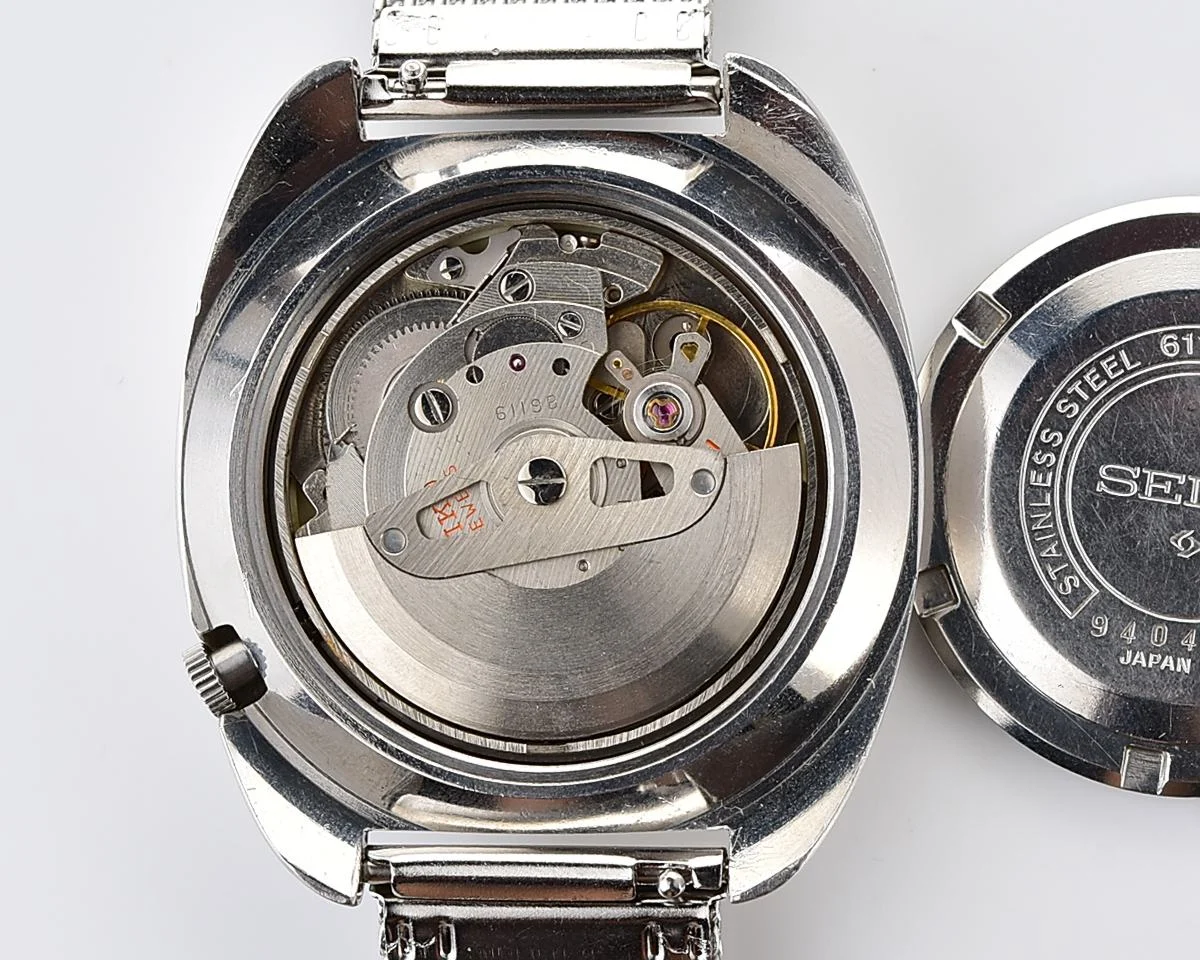 Vintage Seiko 5 Sports – Blue Sunburst Day-Date Automatic from April 1969