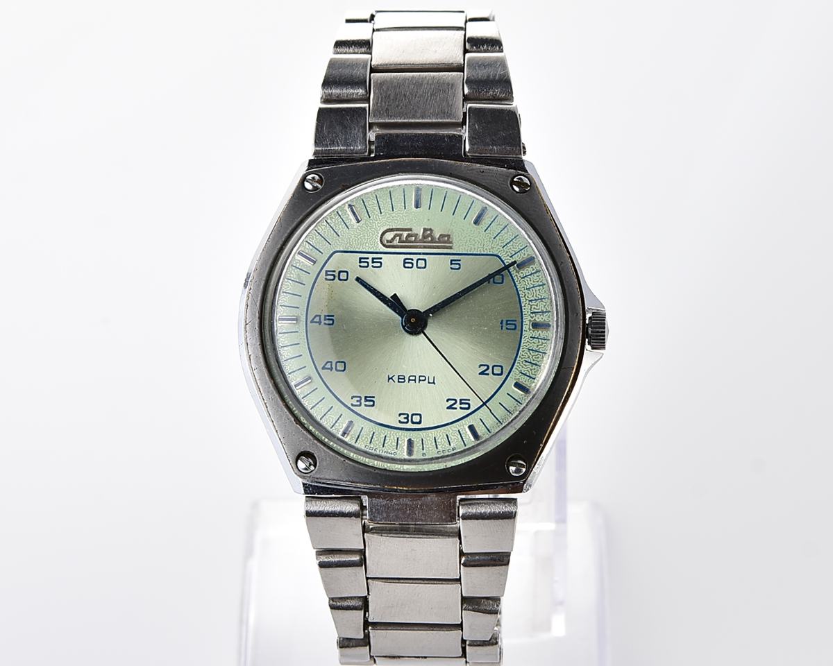 Vintage soviet SLAVA watch with quartz movement