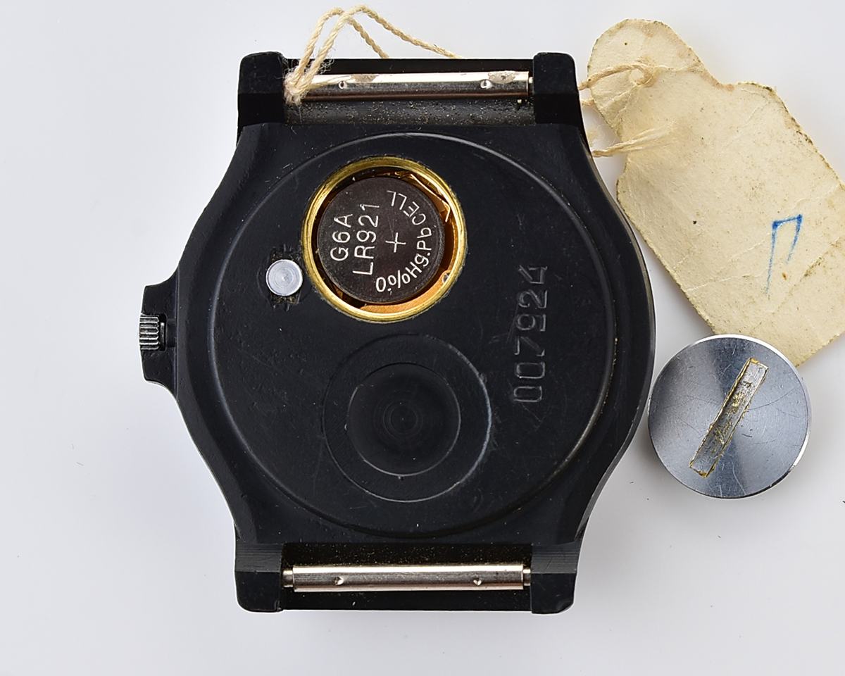 Automatic soviet SLAVA with quartz movement