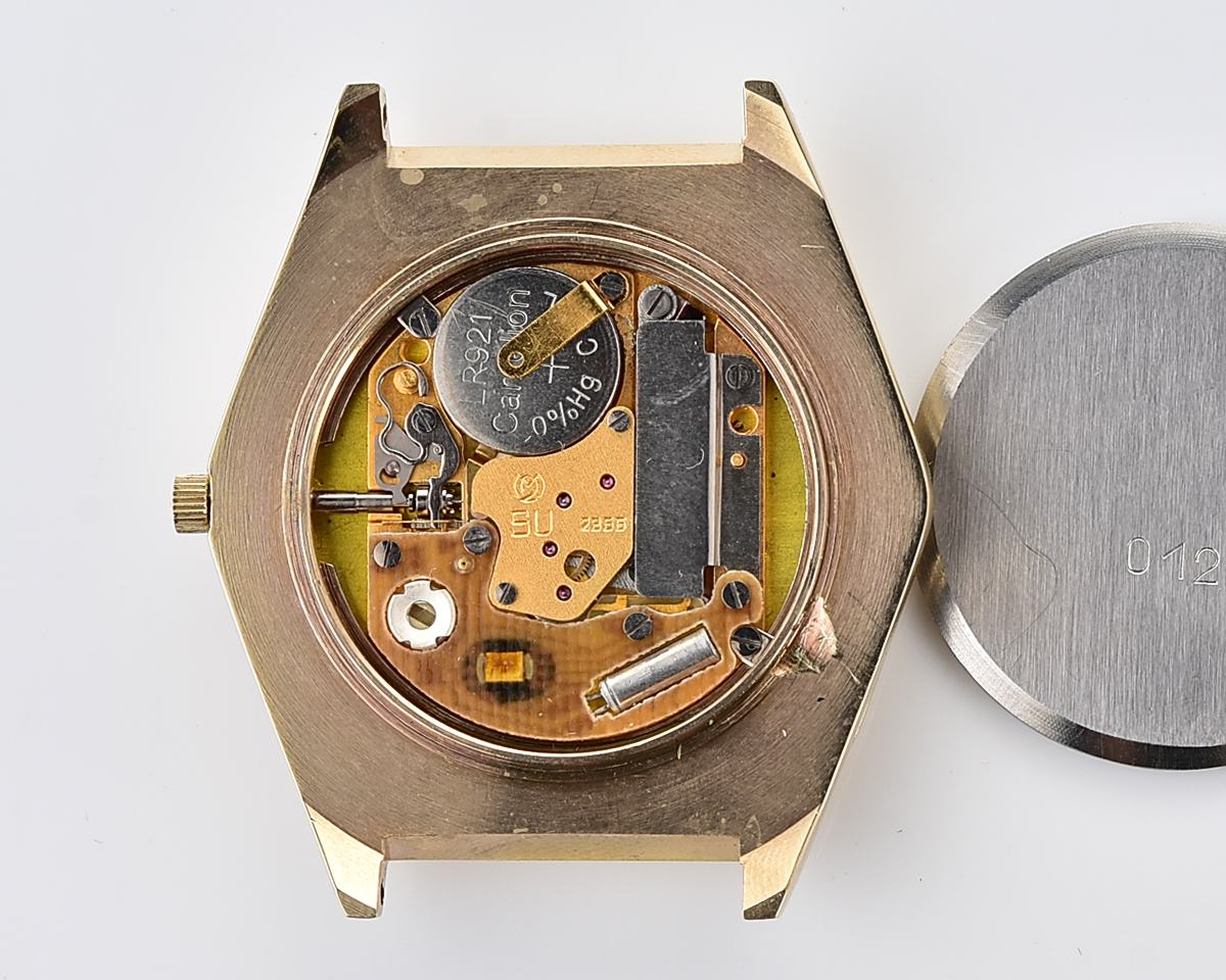 TIME CAPSULE: Automatic soviet SLAVA with quartz movement – New Old Stock (NOS)!