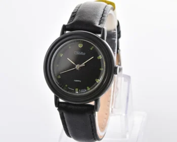 Excellent soviet SLAVA vintage wristwatch with quartz movement