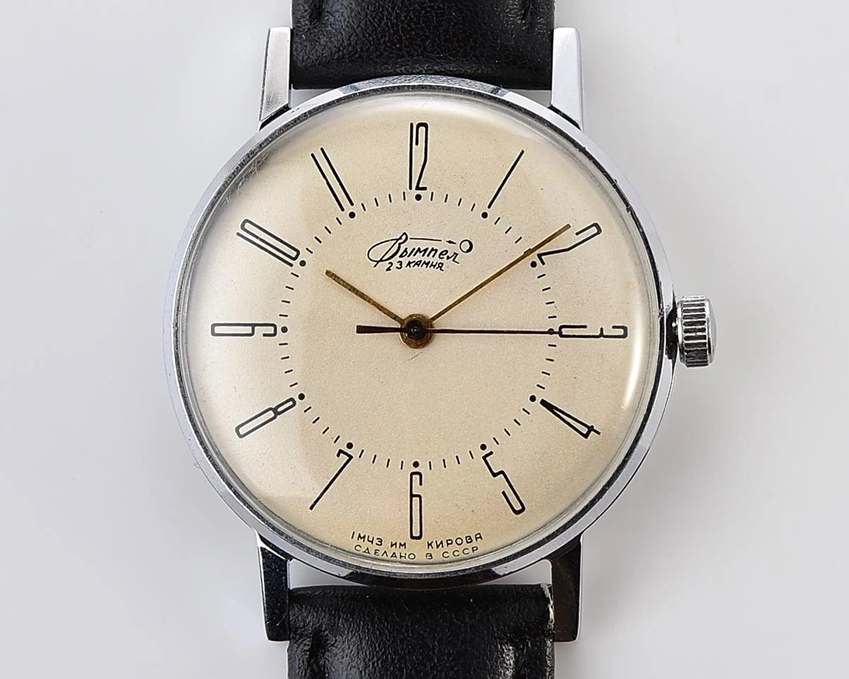 Vympel vintage Soviet mechanical wristwatch, the 1st Moskow Watch Factory
