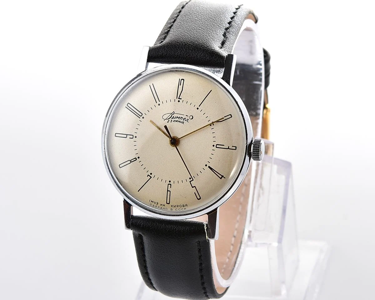 Vympel vintage Soviet mechanical wristwatch, the 1st Moskow Watch Factory