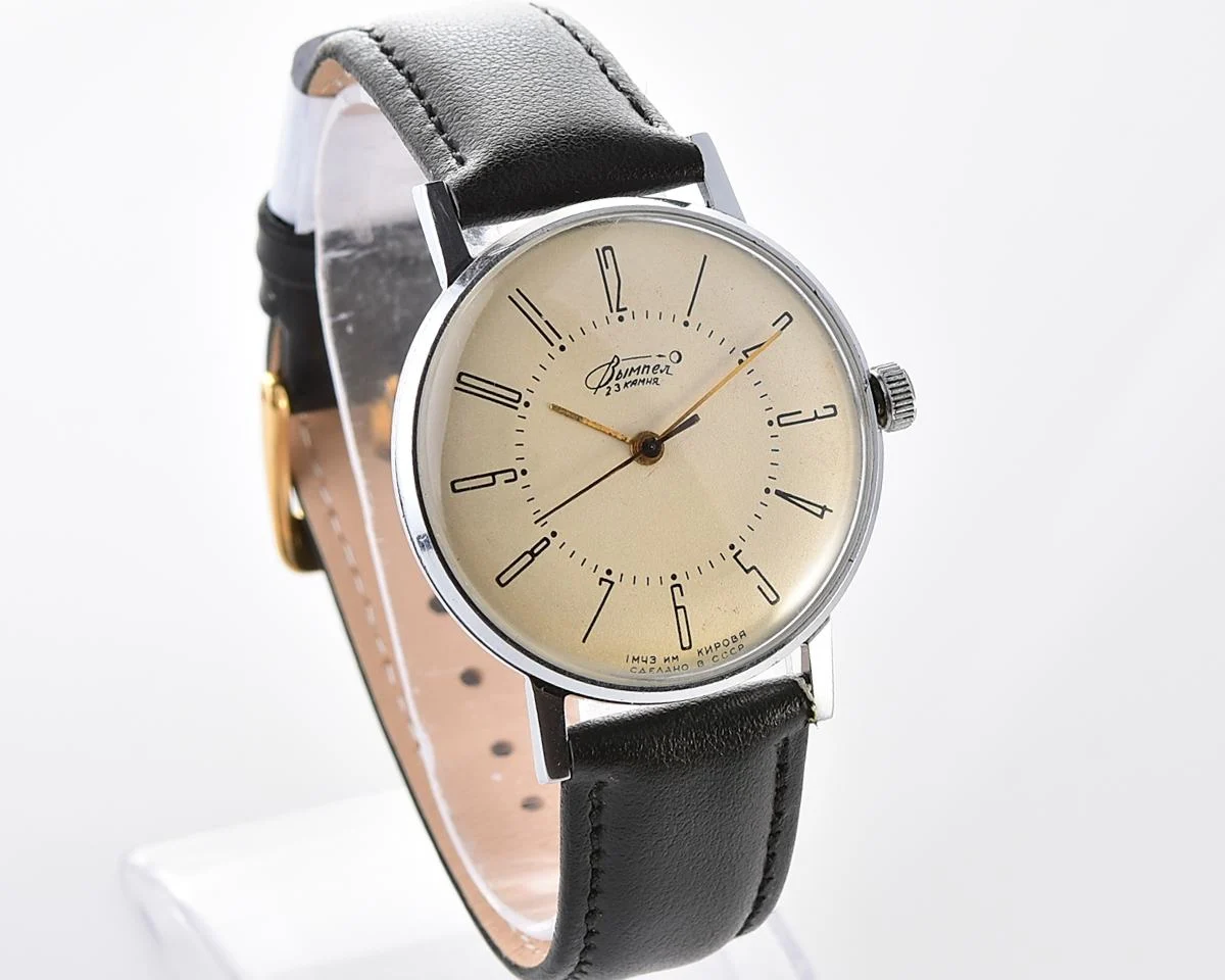 Vympel vintage Soviet mechanical wristwatch, the 1st Moskow Watch Factory