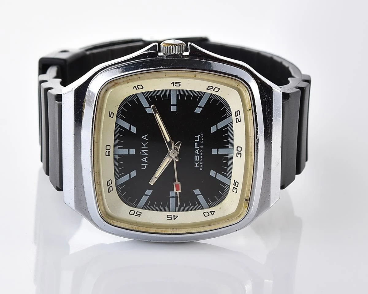 Vintage Chaika black dial Soviet quartz watch