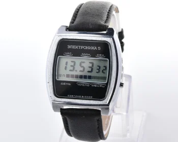 Large vintage USSR digital watch Electronika 5