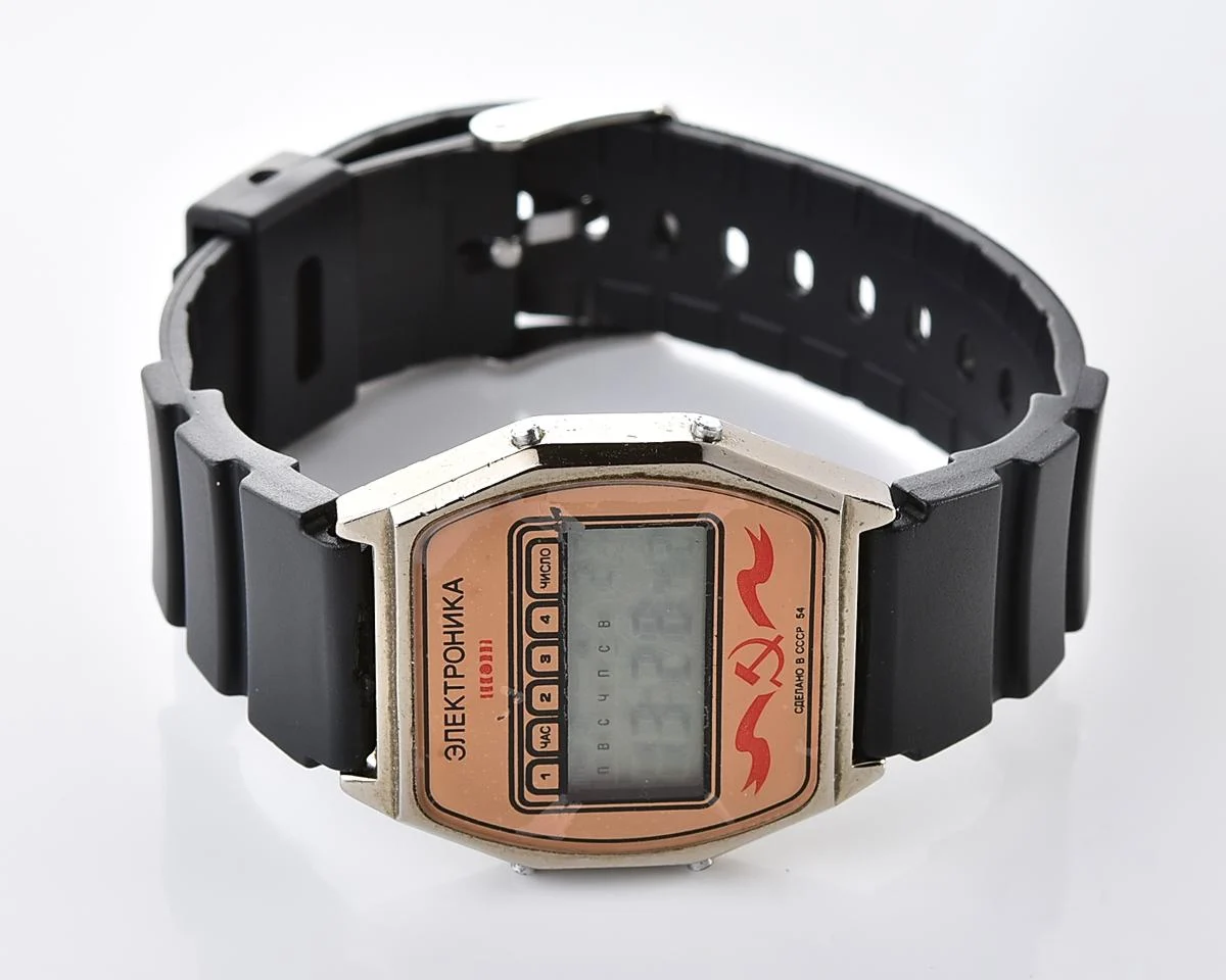 Elektronika-19770_KOM_6557