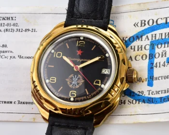 TIME CAPSULE: Vostok Komandirskie mechanical watch, New Old Stock (NOS) - a gift from the president of 🇺🇦 Ukraine!