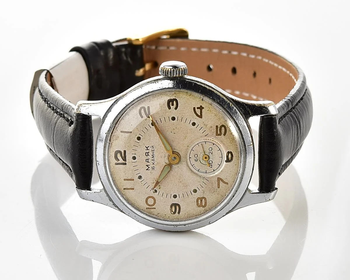 Vintage Soviet Mayak mechanical watch, 1MChZ, the 2nd quarter of 1957